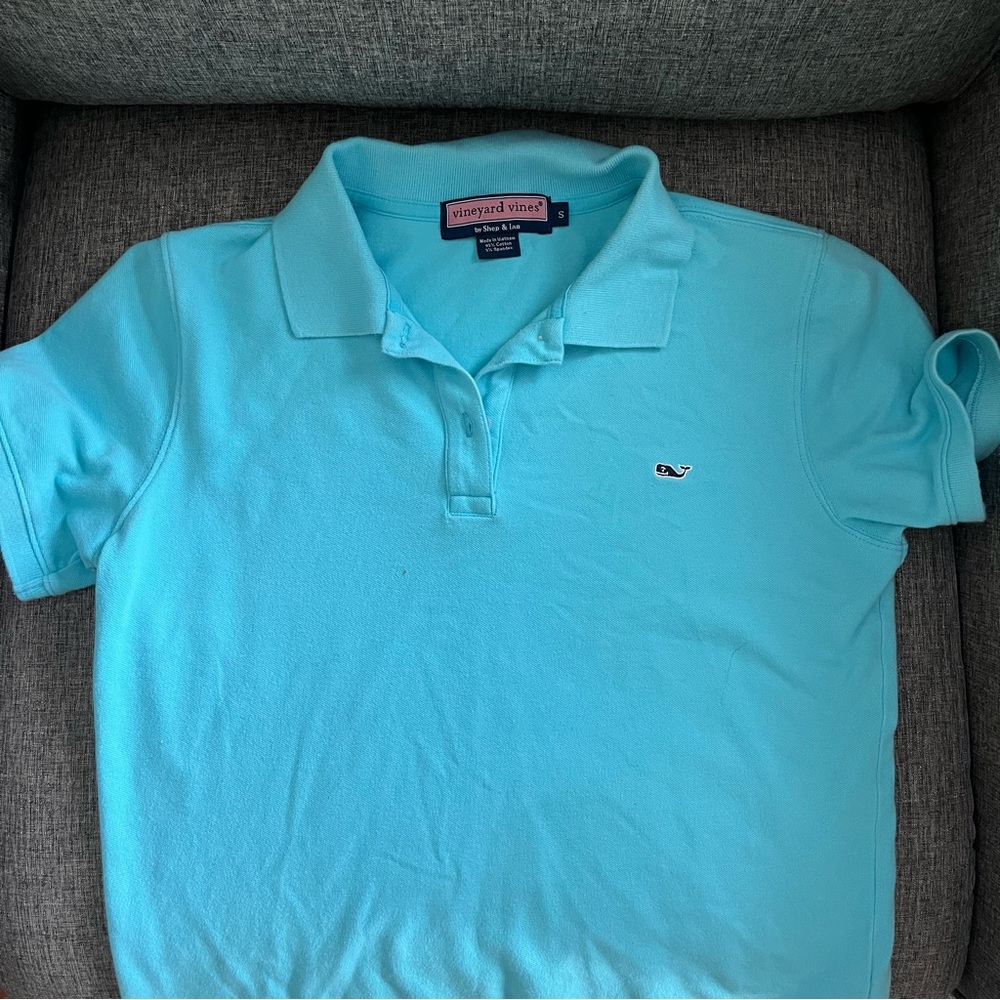 Vineyard vines polo shirt